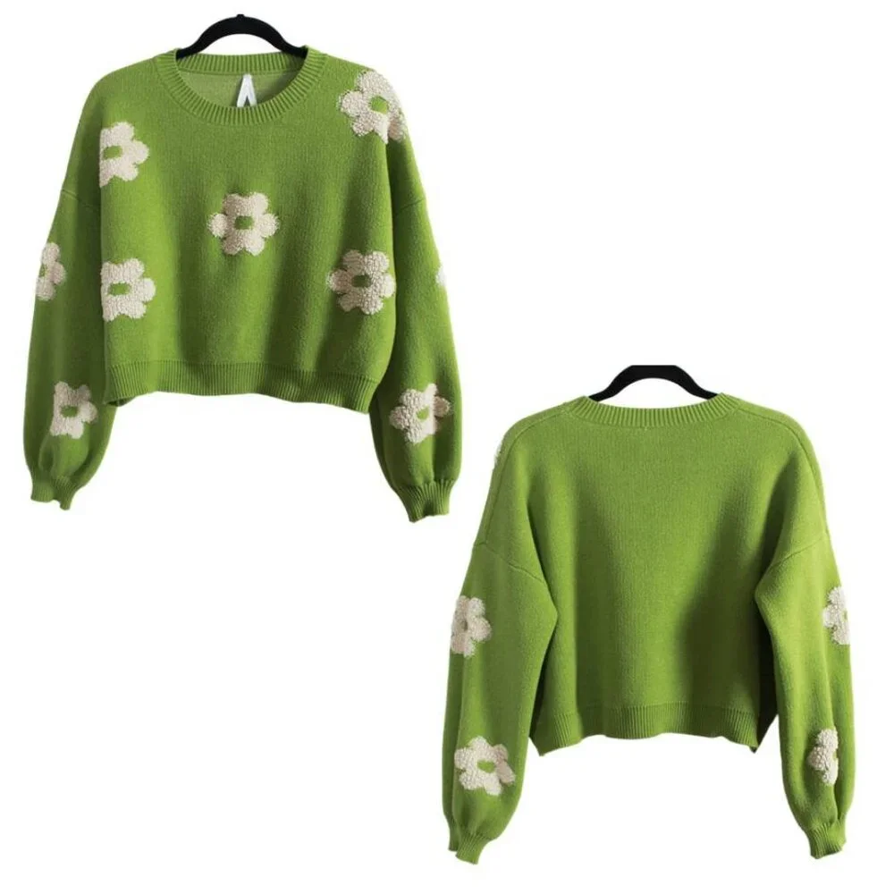 Dreamers Oversized Cropped Floral Sweater - Picture 16 of 16